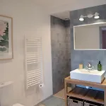 Le Domaine De Bed & Breakfast 4*