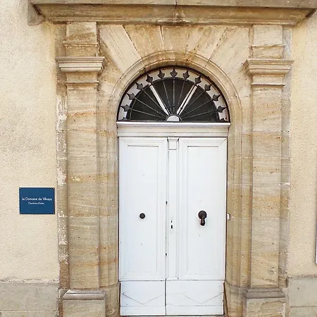 Le Domaine De Bed & Breakfast