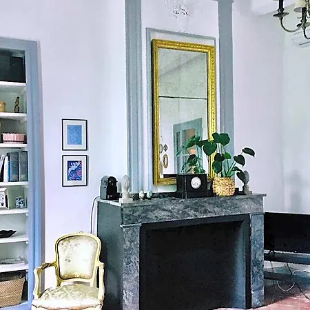 Le Domaine De Bed & Breakfast Villespy