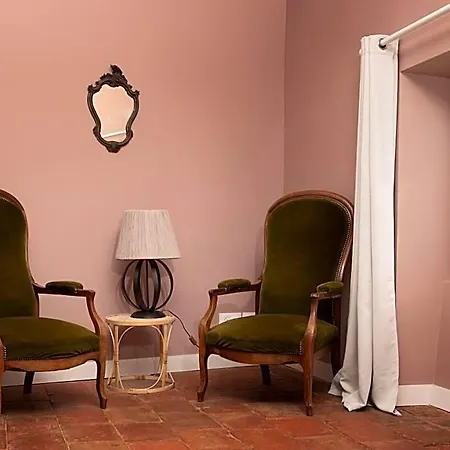 ベッド・アンド・ブレックファスト Le Domaine De 4*